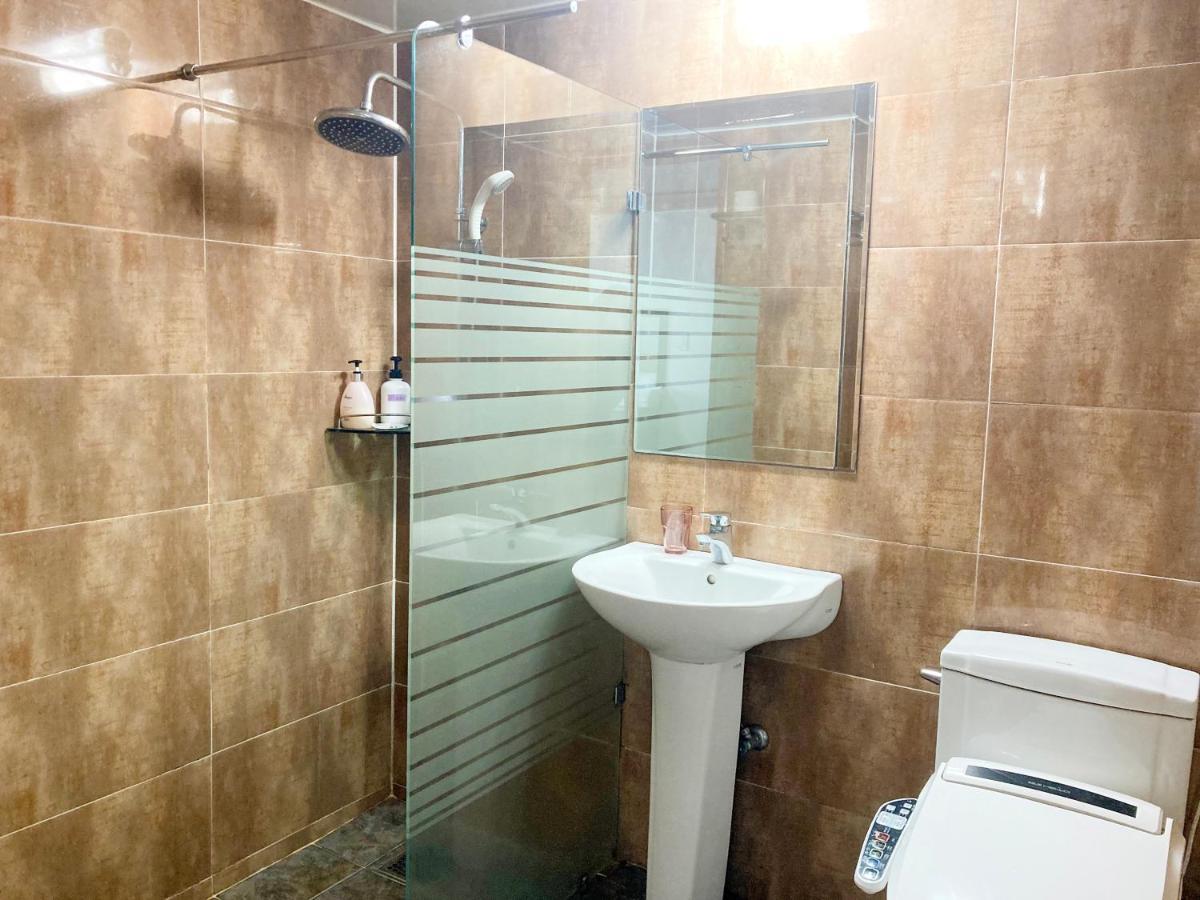 Jeju Ocean Family Hotel Екстер'єр фото