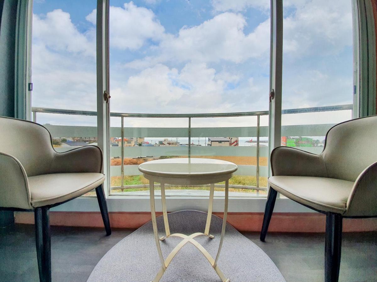 Jeju Ocean Family Hotel Екстер'єр фото