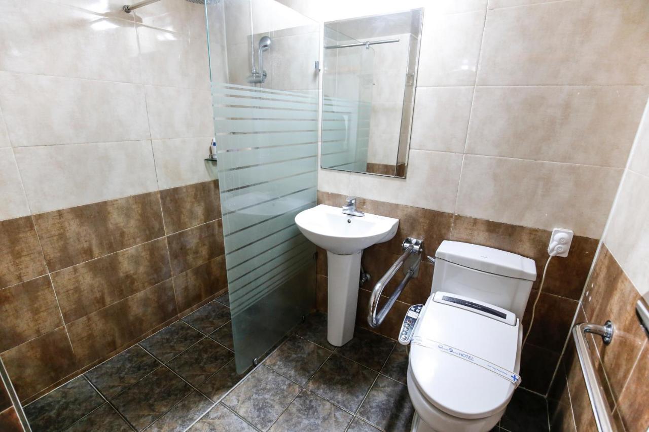 Jeju Ocean Family Hotel Екстер'єр фото